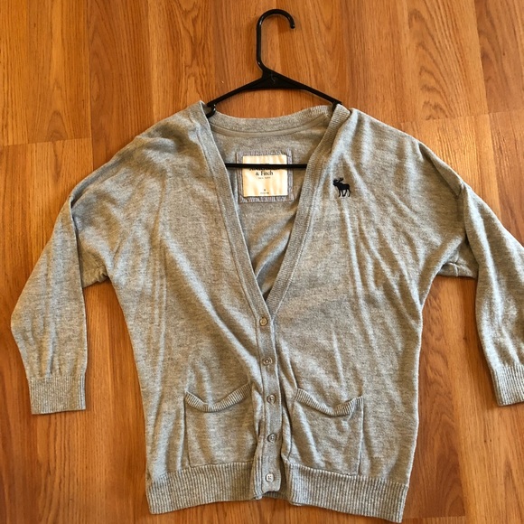 Grey Abercrombie cardigan - Picture 2 of 2